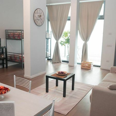 Red Line Apartments Milano Экстерьер фото