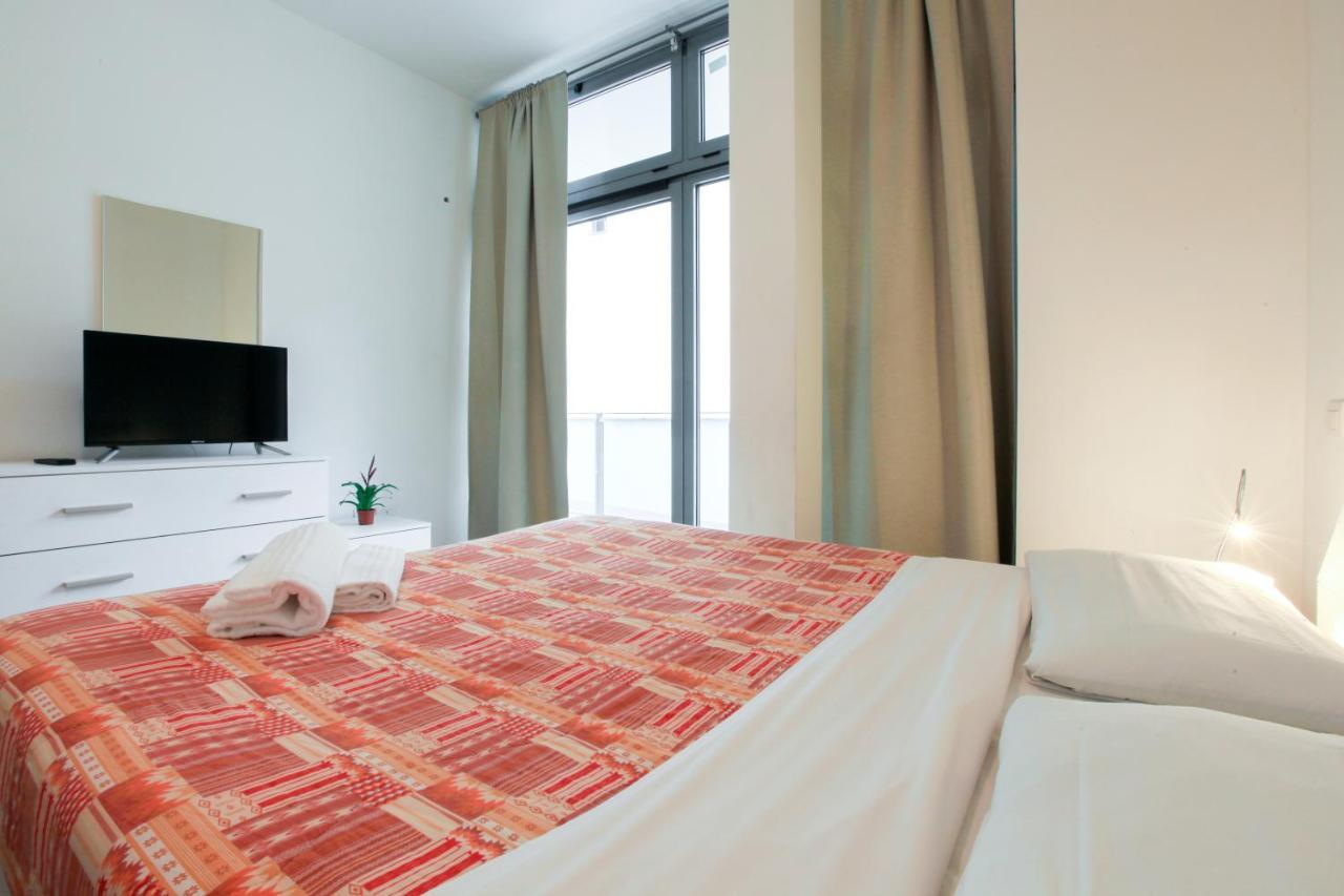 Red Line Apartments Milano Экстерьер фото