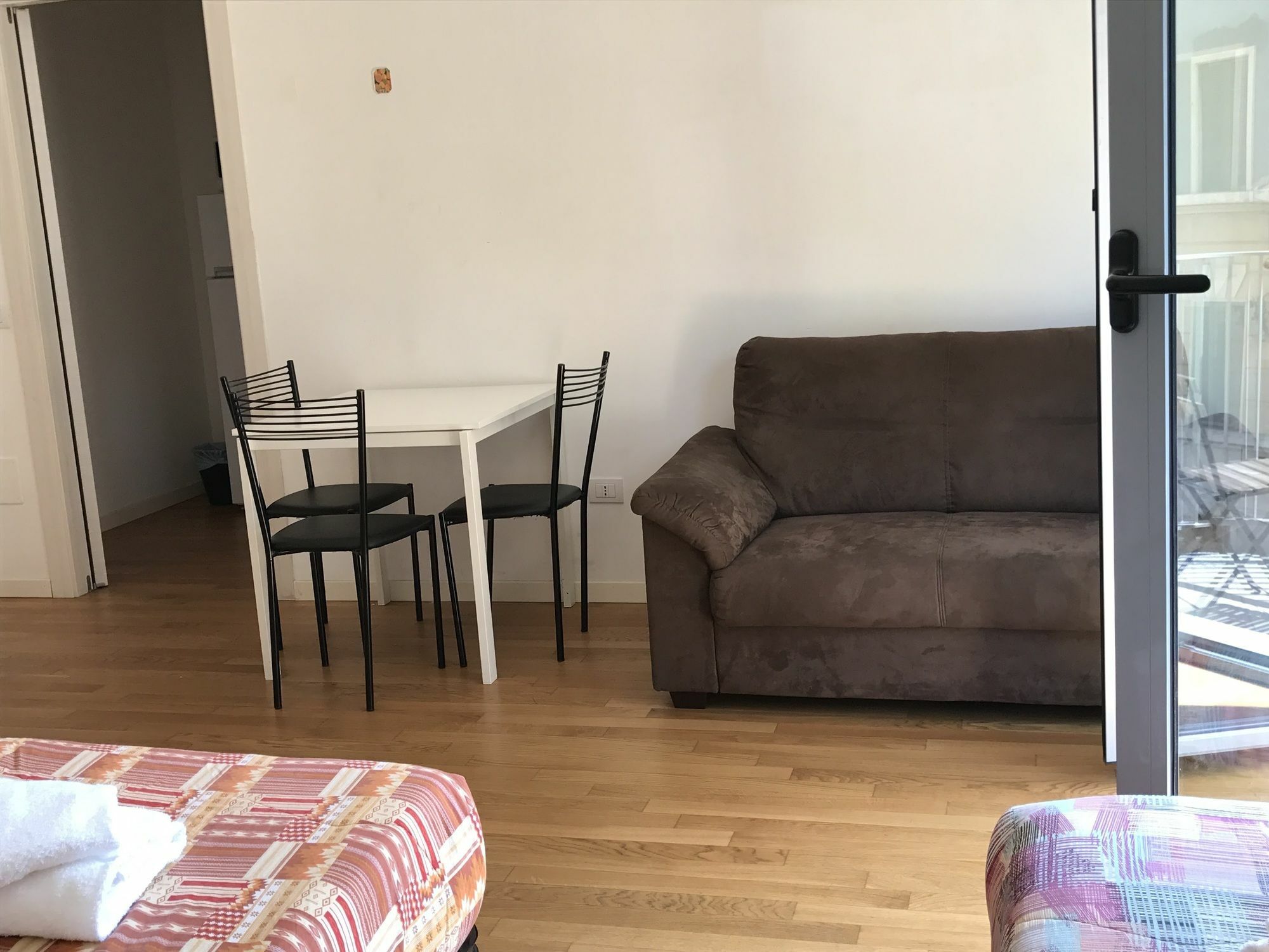 Red Line Apartments Milano Экстерьер фото