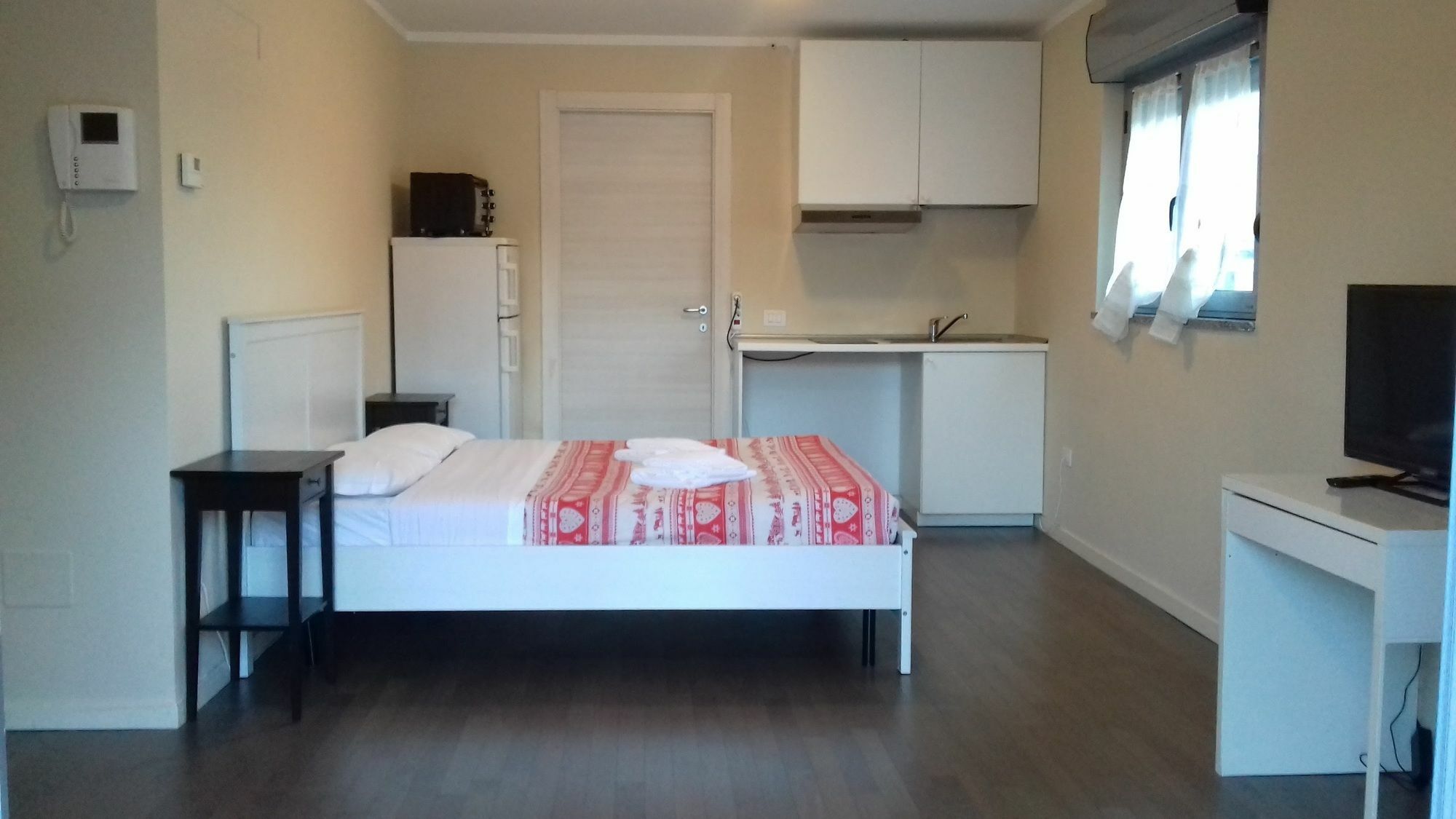Red Line Apartments Milano Экстерьер фото