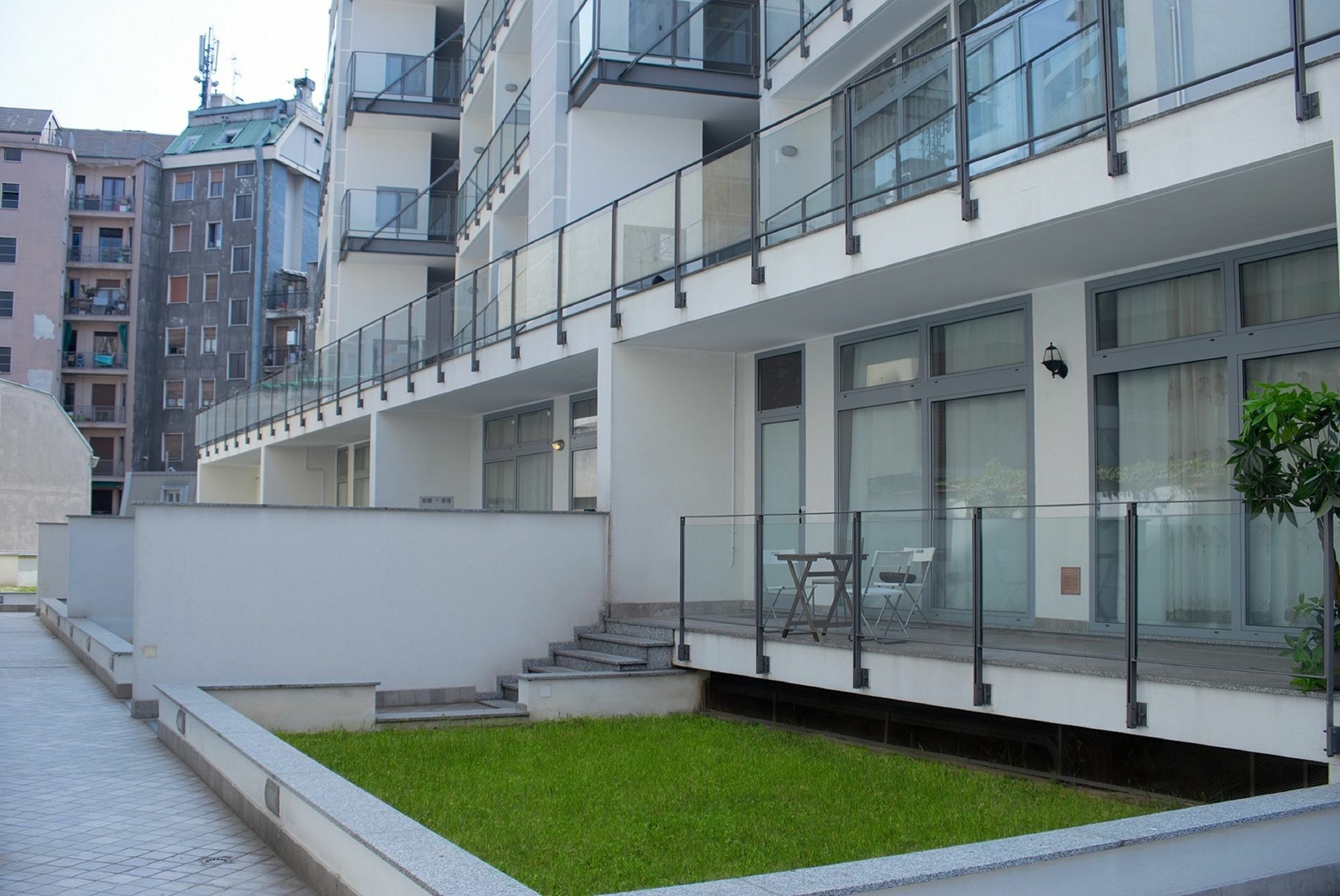 Red Line Apartments Milano Экстерьер фото