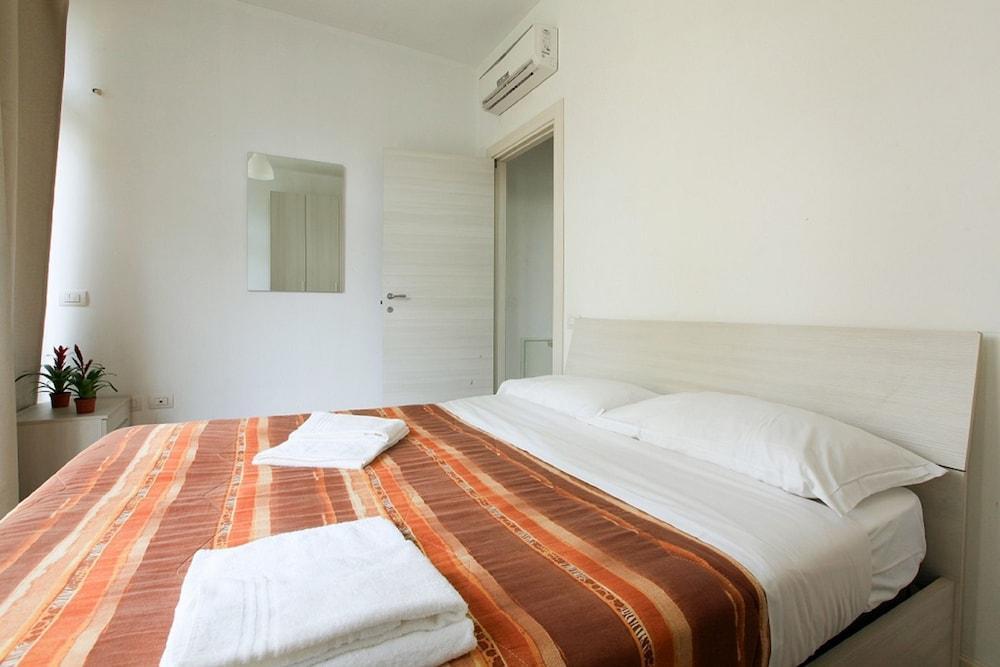 Red Line Apartments Milano Экстерьер фото