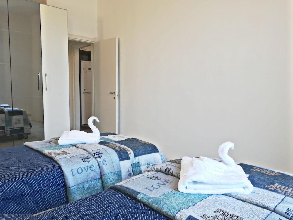 Red Line Apartments Milano Экстерьер фото