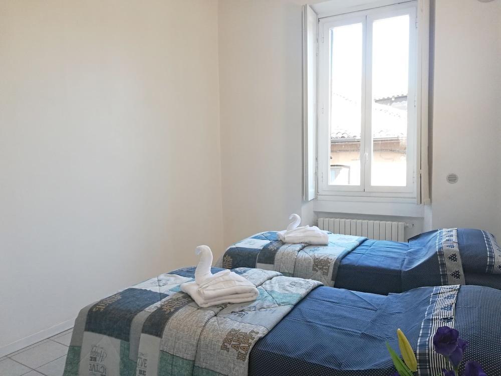 Red Line Apartments Milano Экстерьер фото